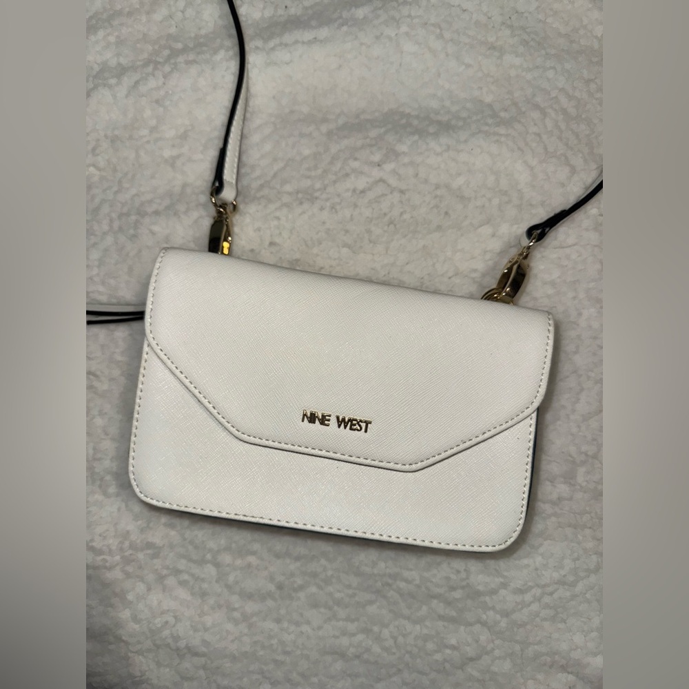 Nine West White Envelope Crossbody Bag